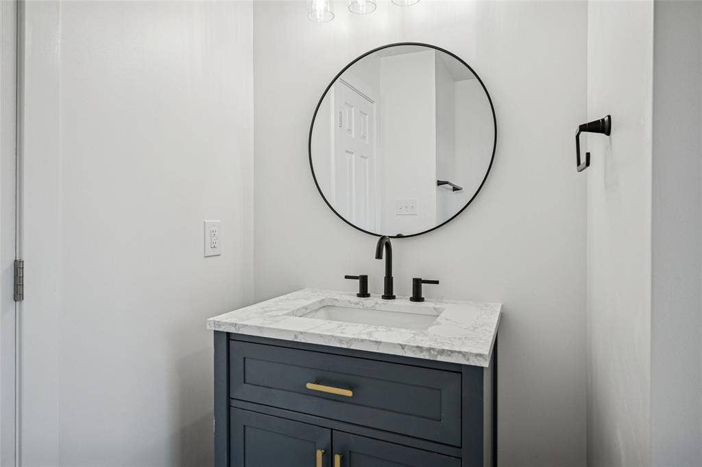 9946 Kilarney Drive, Dallas, TX 75218 9946 Kilarney Drive, Dallas, TX 75218