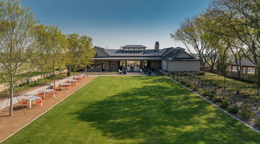 934 River Sky Road, Lavon, TX 75166 934 River Sky Road, Lavon, TX 75166