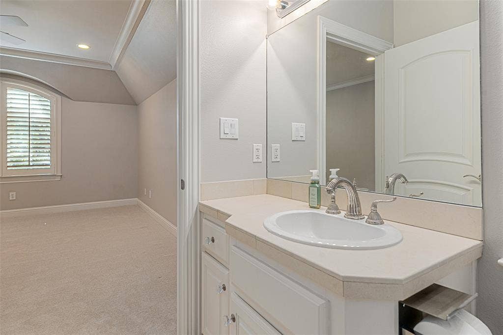 7404 Glen Albens Circle, Dallas, TX 75225 7404 Glen Albens Circle, Dallas, TX 75225