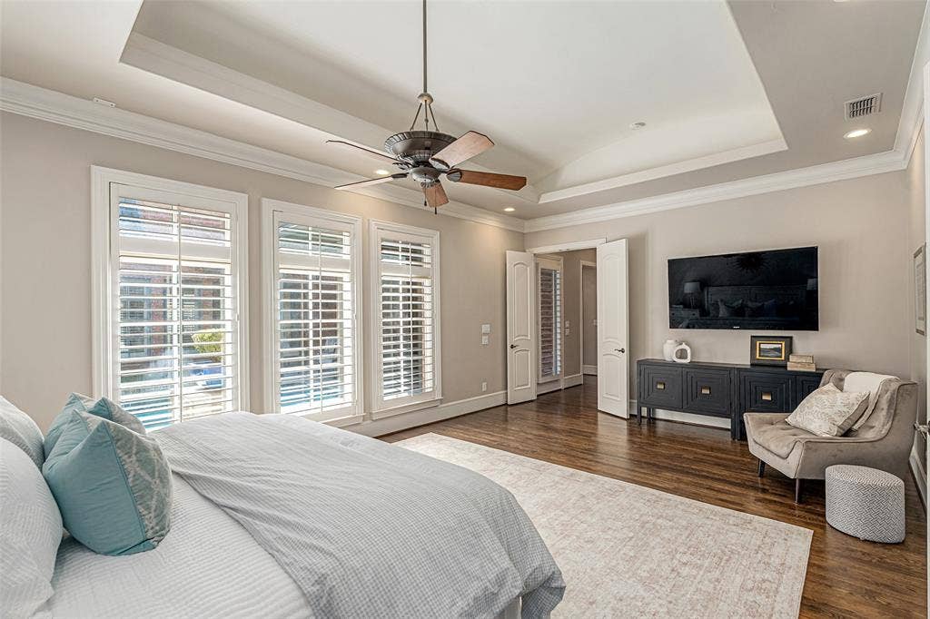 7404 Glen Albens Circle, Dallas, TX 75225 7404 Glen Albens Circle, Dallas, TX 75225