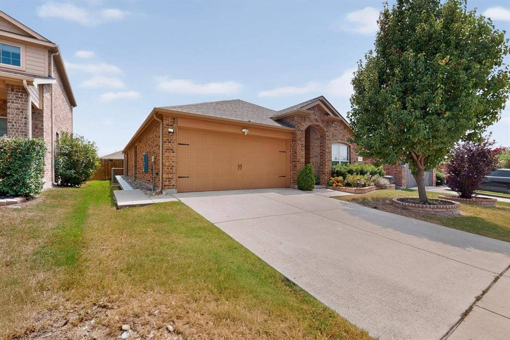 1119 Garnet Street, Princeton, TX 75407
