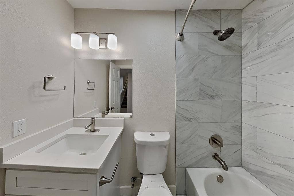 10650 Quest Drive, Frisco, TX 75035 10650 Quest Drive, Frisco, TX 75035