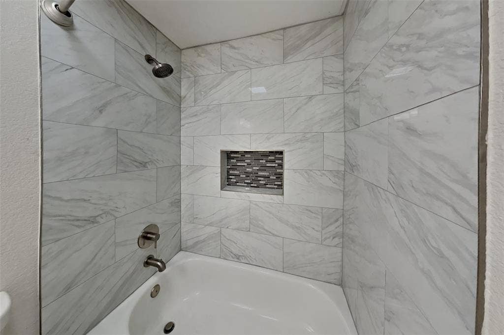 10650 Quest Drive, Frisco, TX 75035 10650 Quest Drive, Frisco, TX 75035
