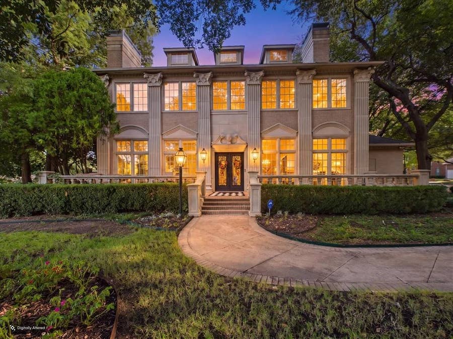 Property photo for 3011 Country Club Drive, McKinney, TX