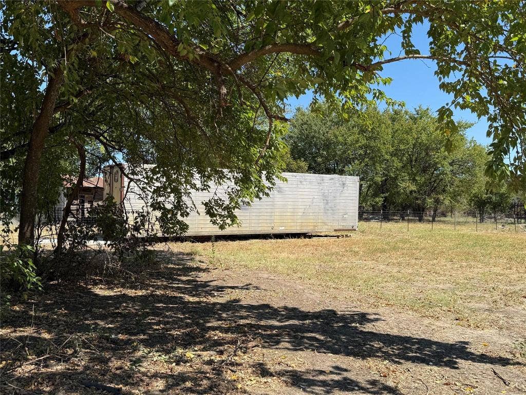 803 Billings Road, Tolar, TX 76476 803 Billings Road, Tolar, TX 76476