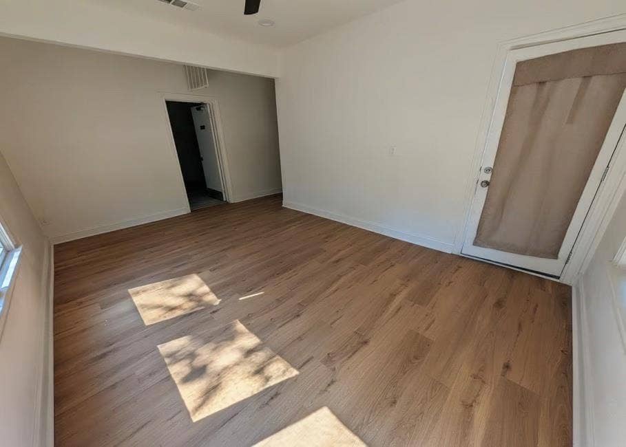 406 W Belt Line Road, Cedar Hill, TX 75104