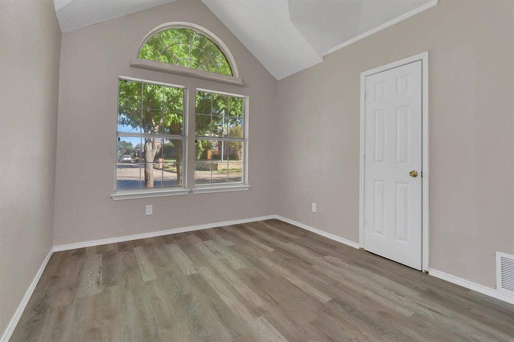 2434 Weatherby Drive, Mesquite, TX 75181