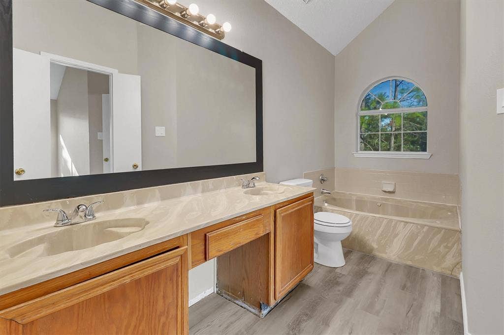 2434 Weatherby Drive, Mesquite, TX 75181
