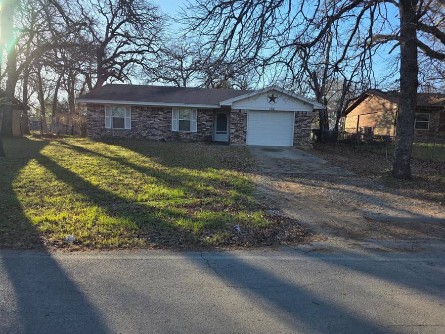 Property photo for 136 Richard Lane, Azle, TX