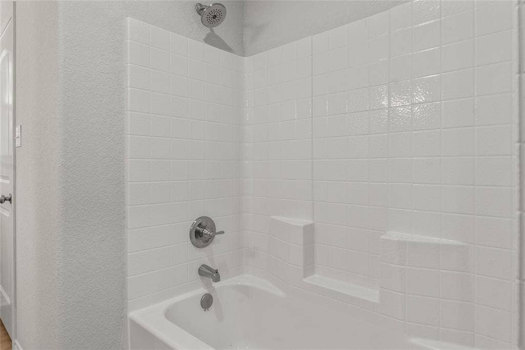 314 Oak Creek Drive, Tool, TX 75143