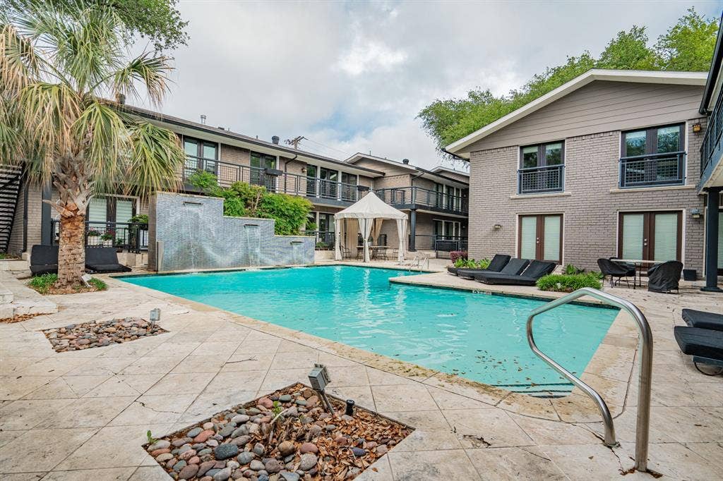 7809 Meadow Park Drive, #208, Dallas, TX 75230