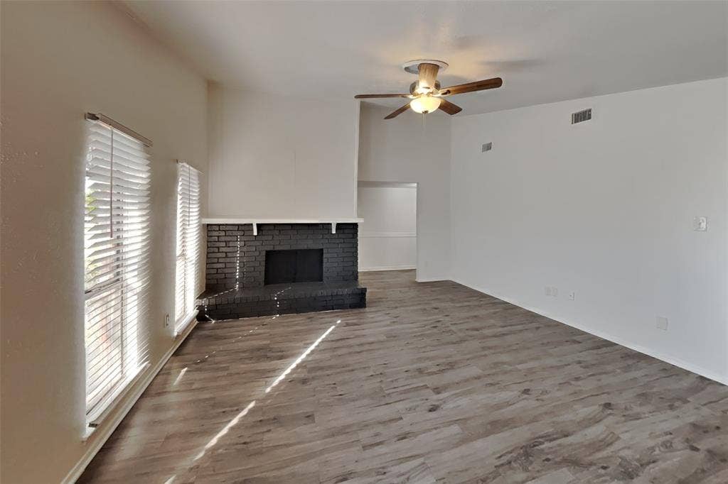745 Cambridge Drive, Plano, TX 75023 745 Cambridge Drive, Plano, TX 75023