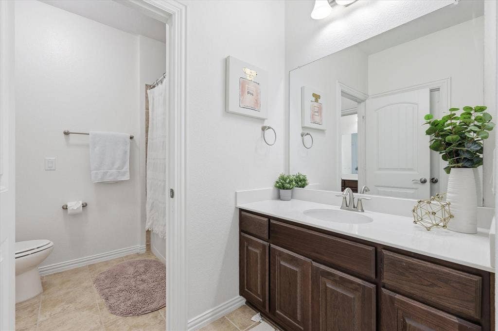 11192 Progreso Street, Frisco, TX 75035 11192 Progreso Street, Frisco, TX 75035