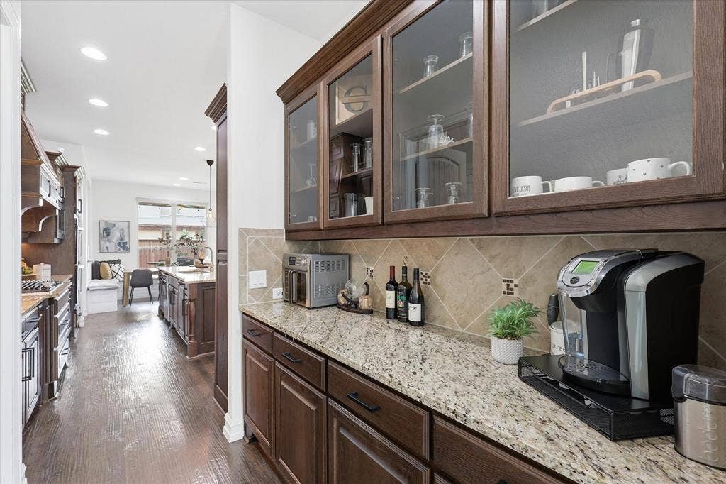 11192 Progreso Street, Frisco, TX 75035 11192 Progreso Street, Frisco, TX 75035