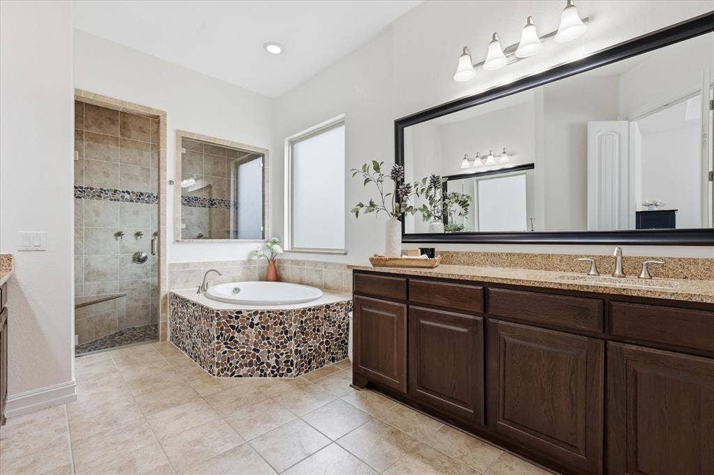 11192 Progreso Street, Frisco, TX 75035 11192 Progreso Street, Frisco, TX 75035