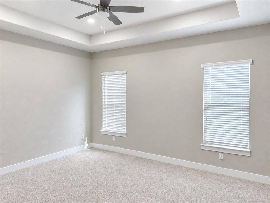 241 Poinsetta Drive, Palmer, TX 75152 241 Poinsetta Drive, Palmer, TX 75152