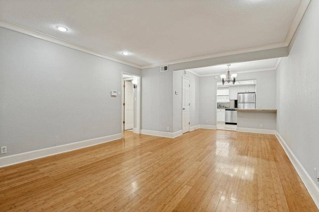 10213 Regal Oaks Drive, #216, Dallas, TX 75230 10213 Regal Oaks Drive, #216, Dallas, TX 75230