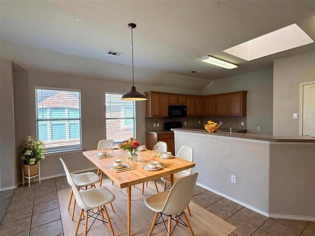 130 Prairie View Drive, Princeton, TX 75407 VIRTUAL STAGED
