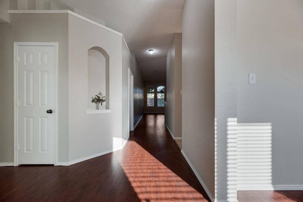 6310 Nueces Bay Drive, Rowlett, TX 75089 Great natural lighting in this meticulously maintained home.