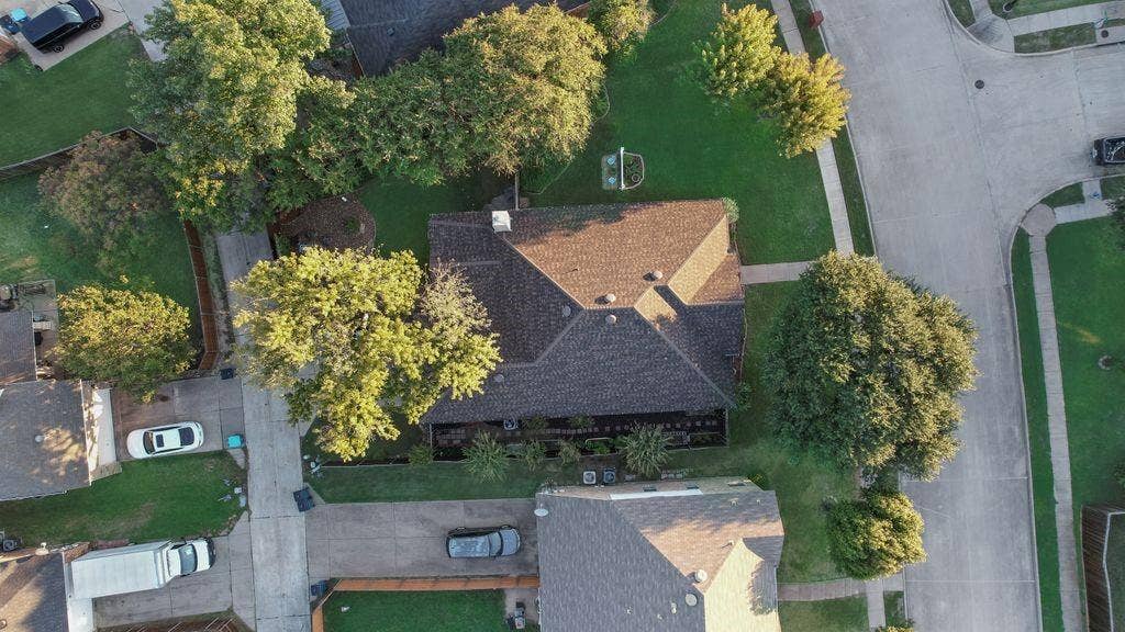 6310 Nueces Bay Drive, Rowlett, TX 75089 6310 Nueces Bay Drive, Rowlett, TX 75089