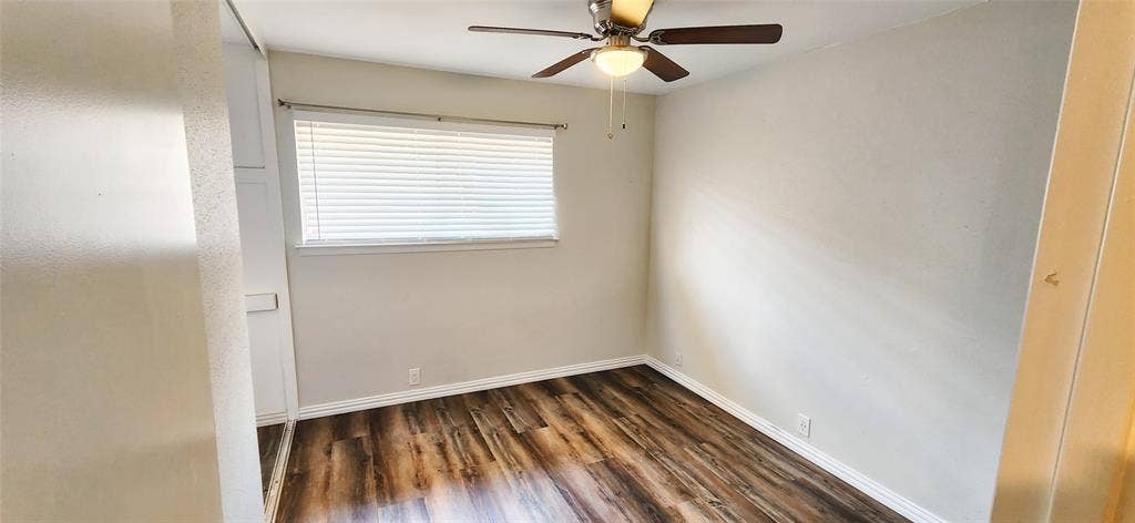 4402 Tophill Lane, Irving, TX 75038 4402 Tophill Lane, Irving, TX 75038