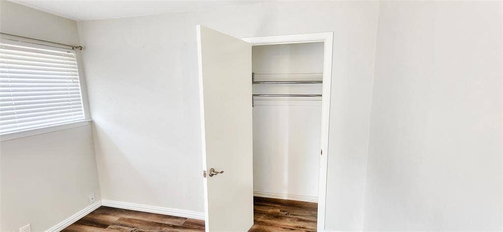 4402 Tophill Lane, Irving, TX 75038 4402 Tophill Lane, Irving, TX 75038