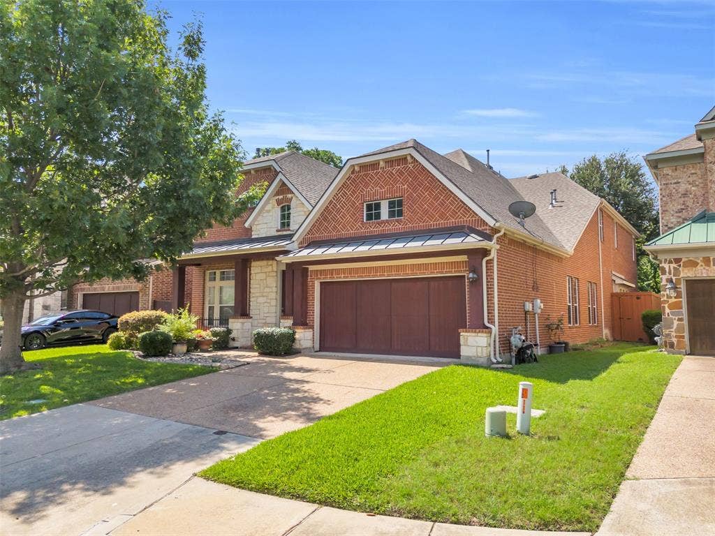 10910 Nevis Lane, Dallas, TX 75218 10910 Nevis Lane, Dallas, TX 75218