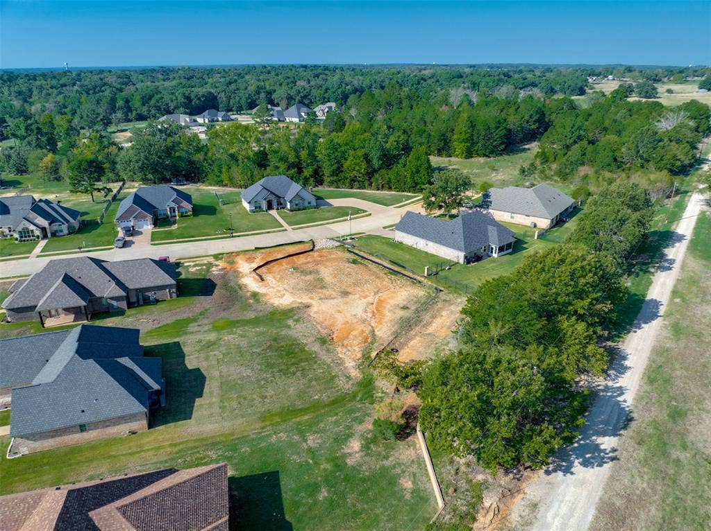 409 Corrigan Trails Boulevard, Lindale, TX 75771 409 Corrigan Trails Boulevard, Lindale, TX 75771