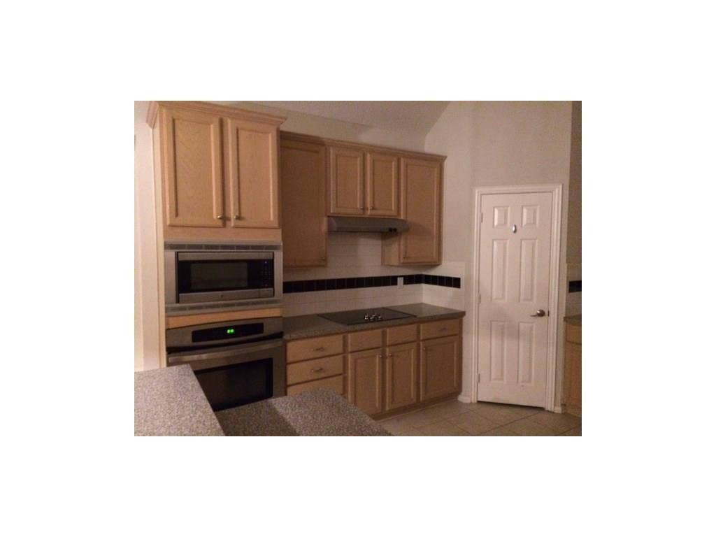 8609 Ironwood Drive, Irving, TX 75063