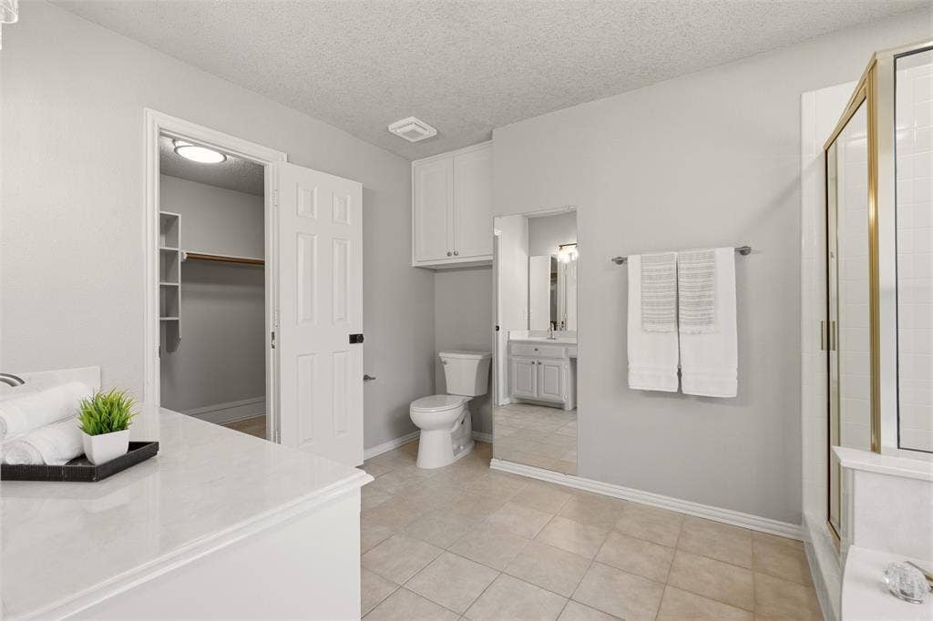 2418 Riverview Drive, McKinney, TX 75071