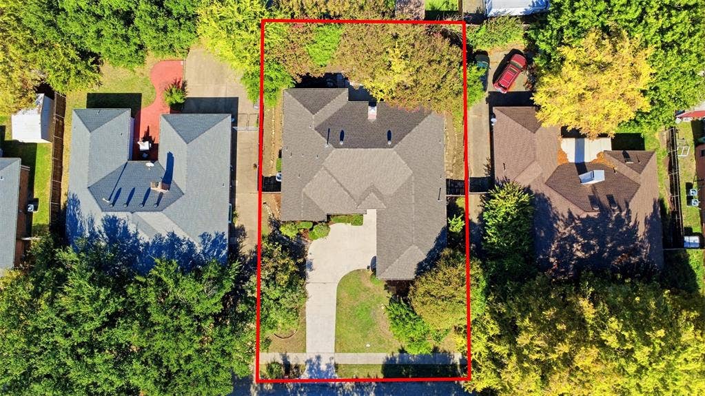 2418 Riverview Drive, McKinney, TX 75071