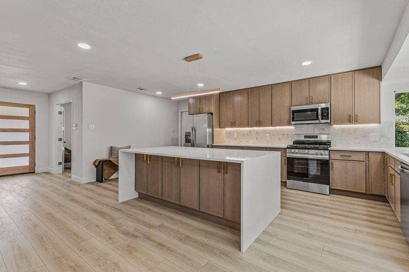 3745 Blue Trace Lane, Farmers Branch, TX 75244 3745 Blue Trace Lane, Farmers Branch, TX 75244