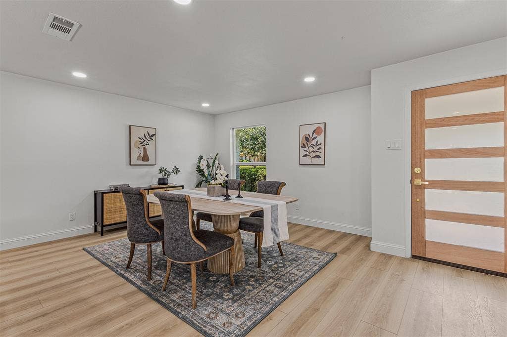 3745 Blue Trace Lane, Farmers Branch, TX 75244 3745 Blue Trace Lane, Farmers Branch, TX 75244