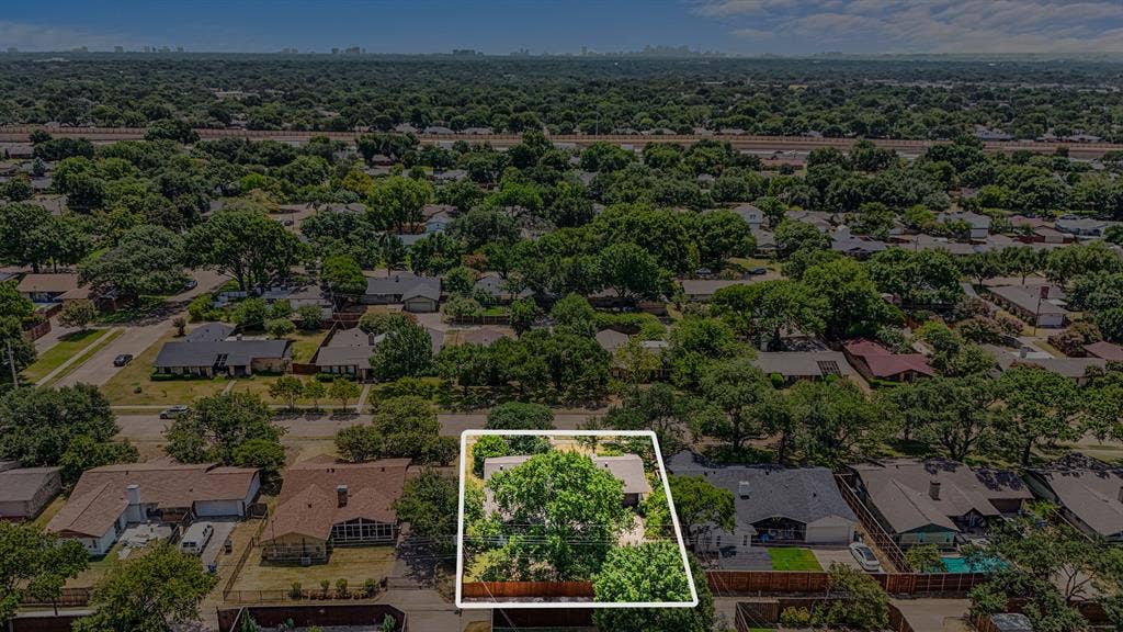 3745 Blue Trace Lane, Farmers Branch, TX 75244 3745 Blue Trace Lane, Farmers Branch, TX 75244