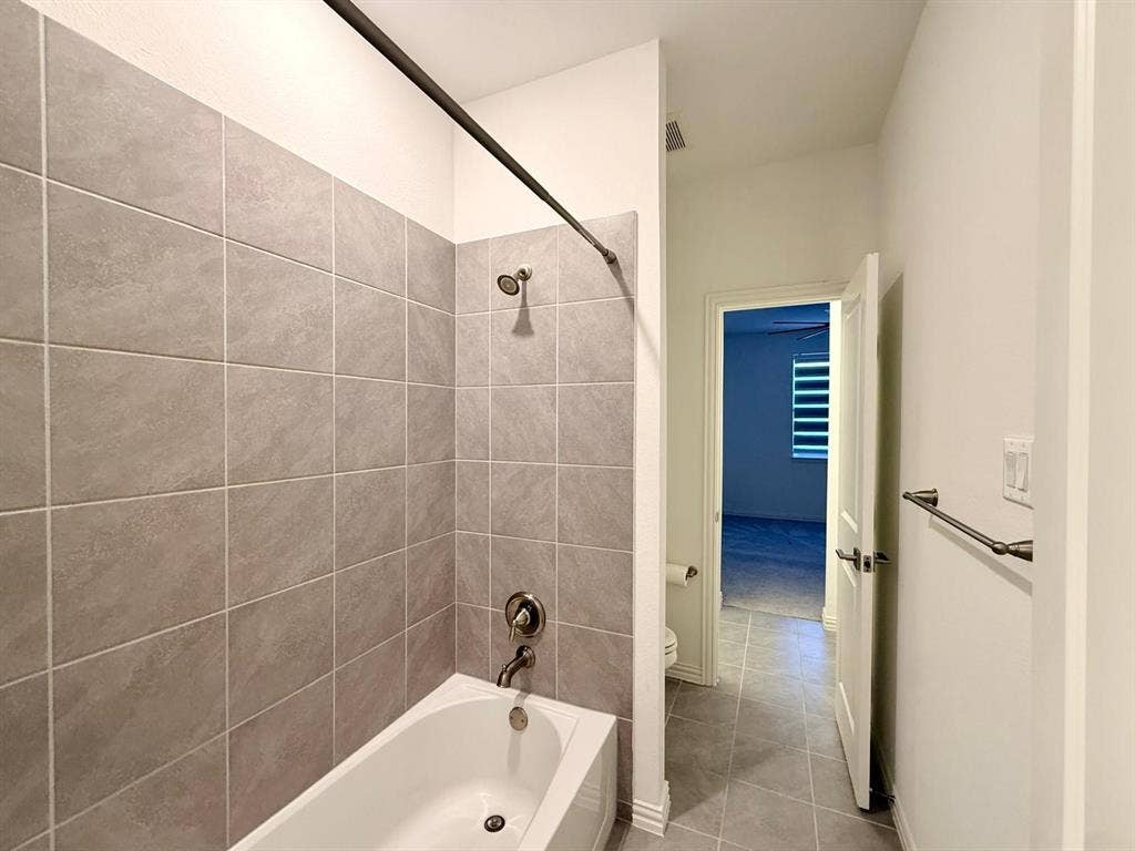8705 Bethpage Drive, McKinney, TX 75070 8705 Bethpage Drive, McKinney, TX 75070