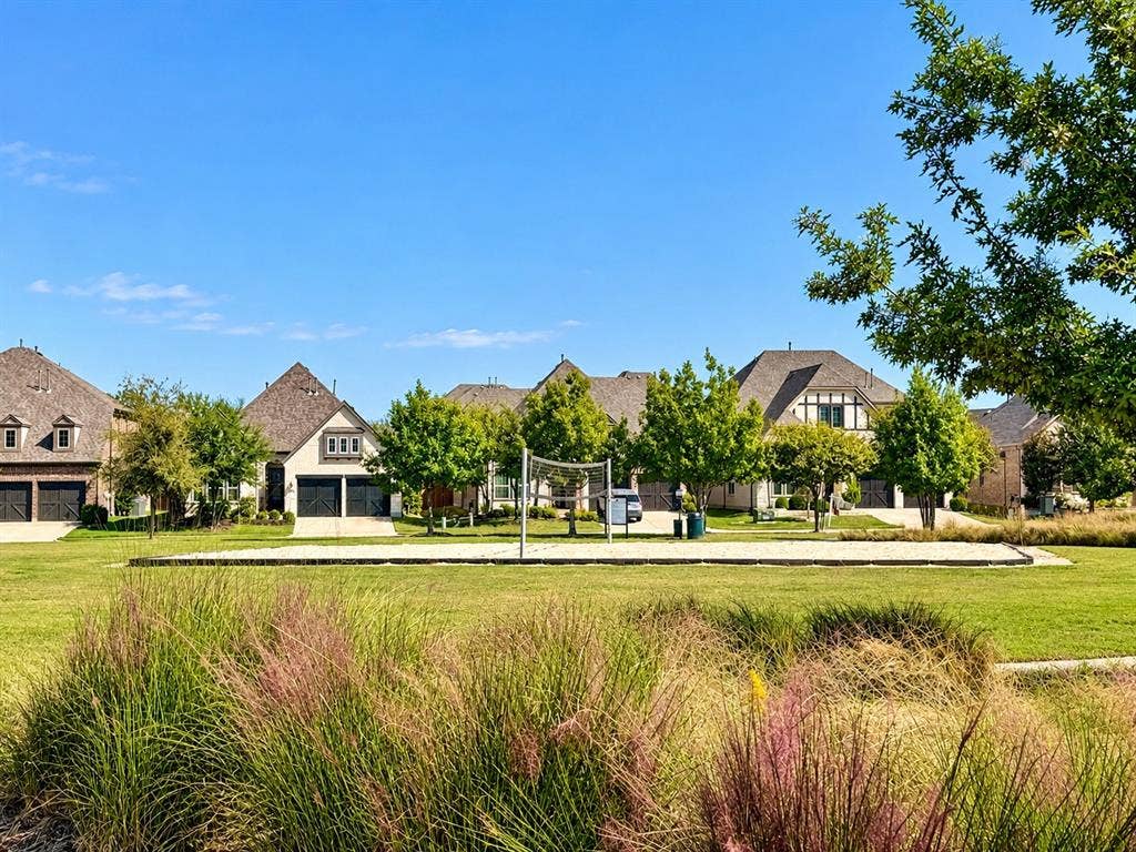 8705 Bethpage Drive, McKinney, TX 75070 Volleyball Court