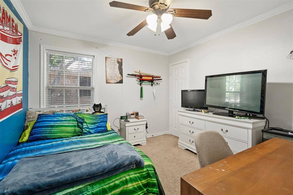 405 Husky Drive, Lindale, TX 75771 405 Husky Drive, Lindale, TX 75771