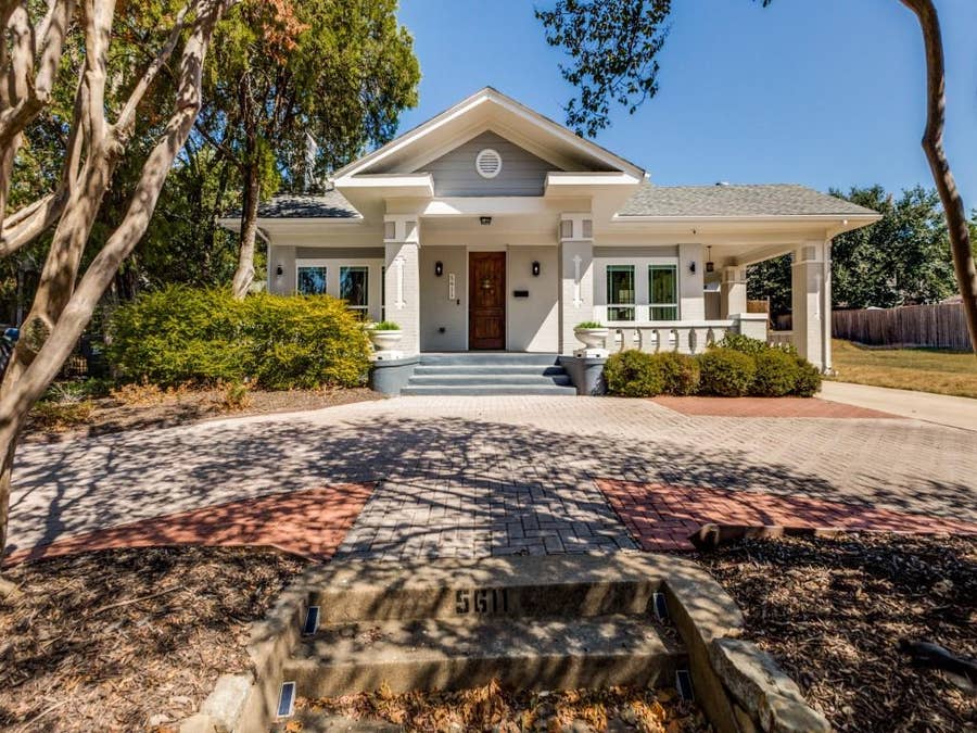 Property photo for 5611 Richmond Avenue, Dallas, TX