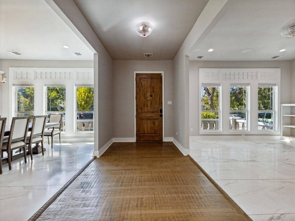 5611 Richmond Avenue, Dallas, TX 75206 5611 Richmond Avenue, Dallas, TX 75206
