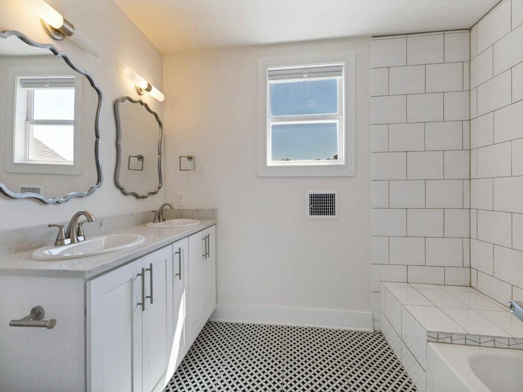 5611 Richmond Avenue, Dallas, TX 75206 5611 Richmond Avenue, Dallas, TX 75206