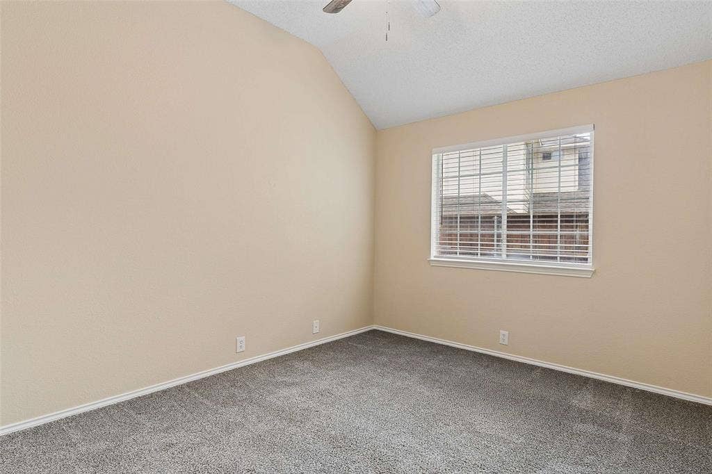 2104 Gent Drive, Plano, TX 75025 2104 Gent Drive, Plano, TX 75025