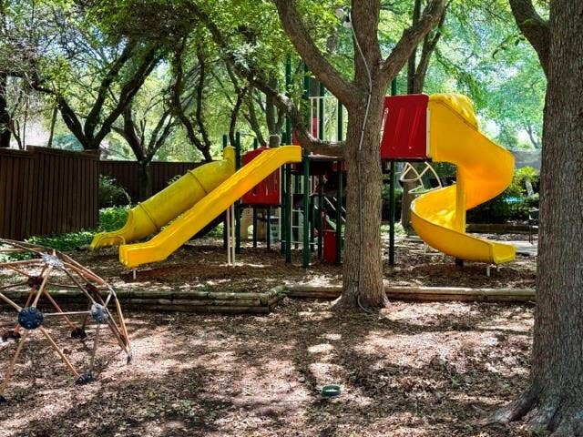 2104 Gent Drive, Plano, TX 75025 2104 Gent Drive, Plano, TX 75025