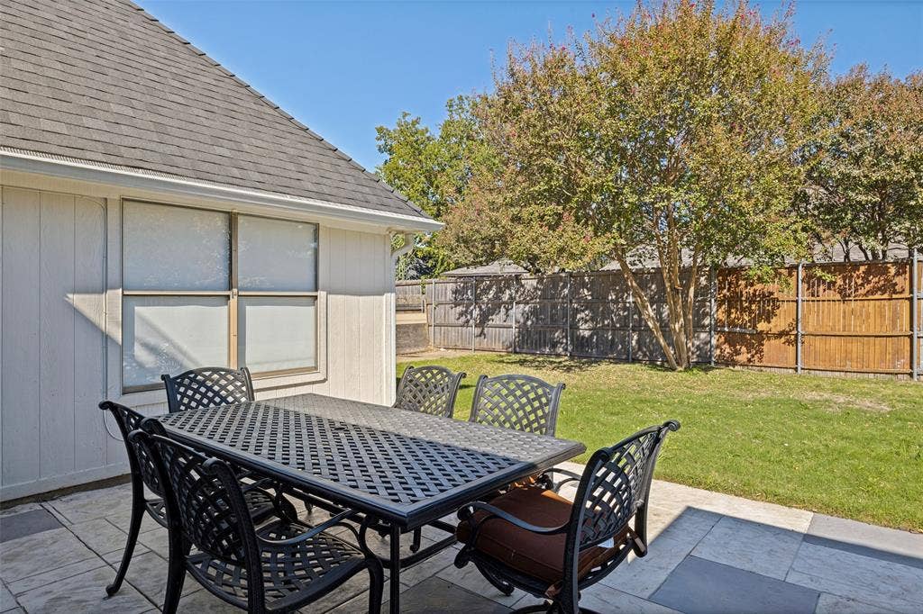 8205 Pacific Pearl Drive, Rowlett, TX 75089 8205 Pacific Pearl Drive, Rowlett, TX 75089