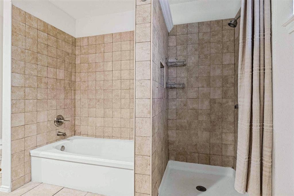 8205 Pacific Pearl Drive, Rowlett, TX 75089 8205 Pacific Pearl Drive, Rowlett, TX 75089