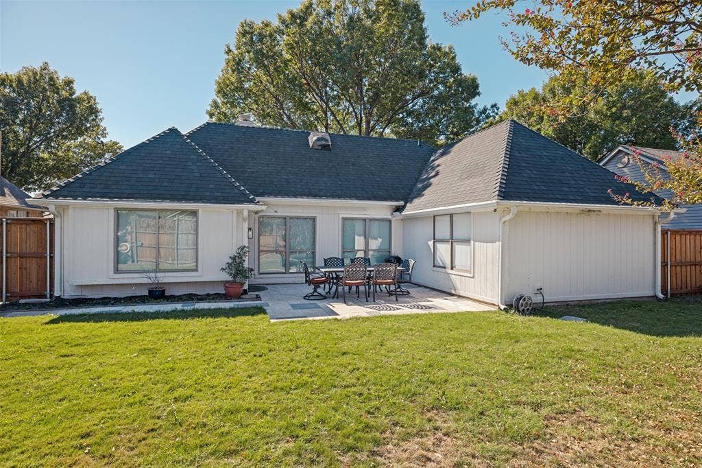 8205 Pacific Pearl Drive, Rowlett, TX 75089 8205 Pacific Pearl Drive, Rowlett, TX 75089