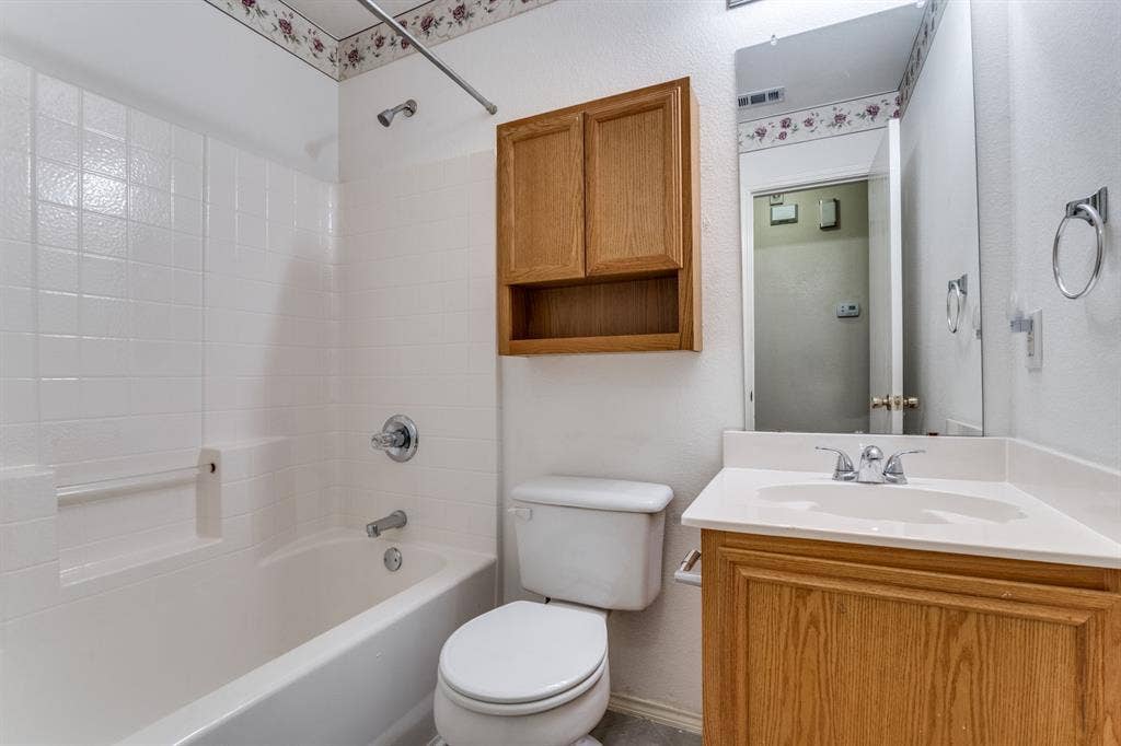 812 Cooper Lane, Royse City, TX 75189