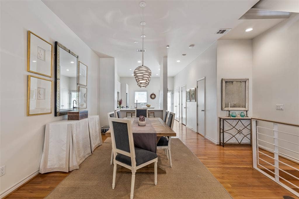 4310 Buena Vista Street, #24, Dallas, TX 75205