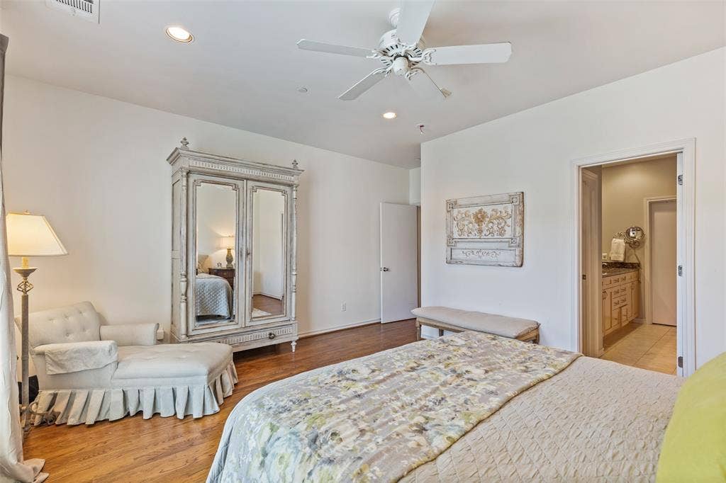 4310 Buena Vista Street, #24, Dallas, TX 75205