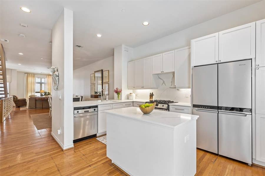 Property photo for 4310 Buena Vista Street, #24, Dallas, TX