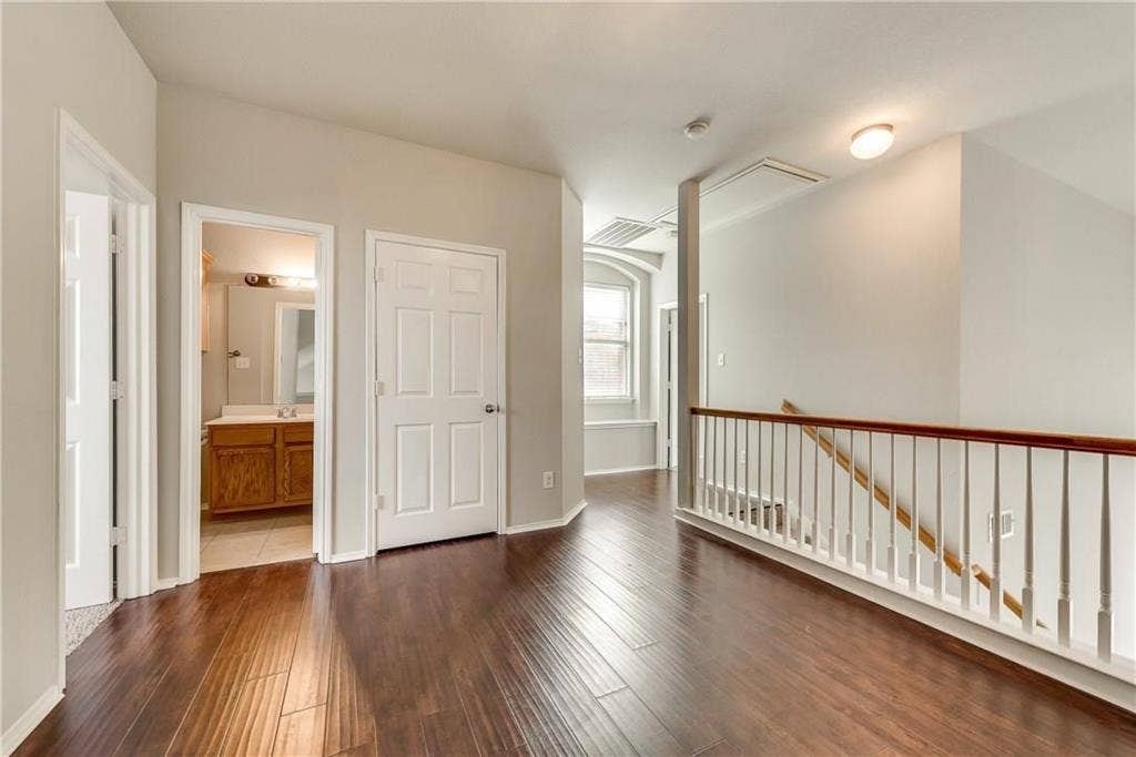 409 Knoll Park Court, McKinney, TX 75072 409 Knoll Park Court, McKinney, TX 75072